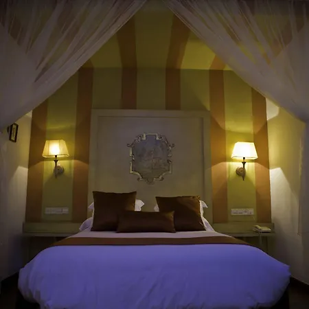Hacienda Del Cardenal Hotel 4*